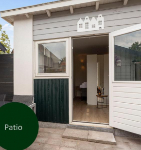 Studio Baarn with patio, airco, pantry, bedroom, bathroom, privacy - Amsterdam, Utrecht